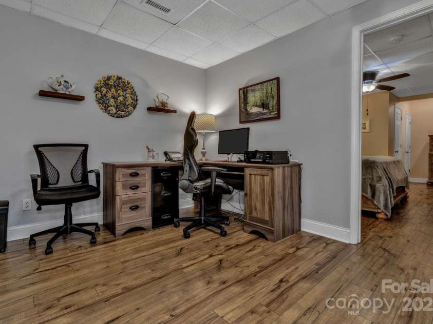 2790 Twin Oaks Drive, Morganton, NC 28655.  MLS# CAR4267085, YatesRealty ID 21778. 