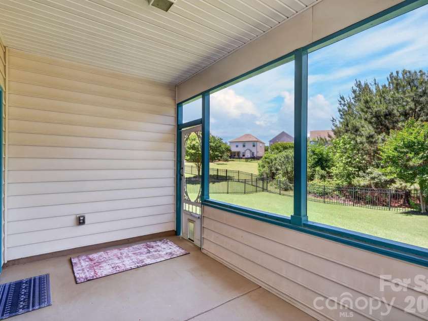 418 Brier Knob Drive, Fort Mill, SC 29715.  MLS# CAR4378773, YatesRealty ID 21778. 