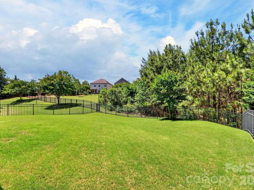 418 Brier Knob Drive, Fort Mill, SC 29715.  MLS# CAR4378773, YatesRealty ID 21778. 