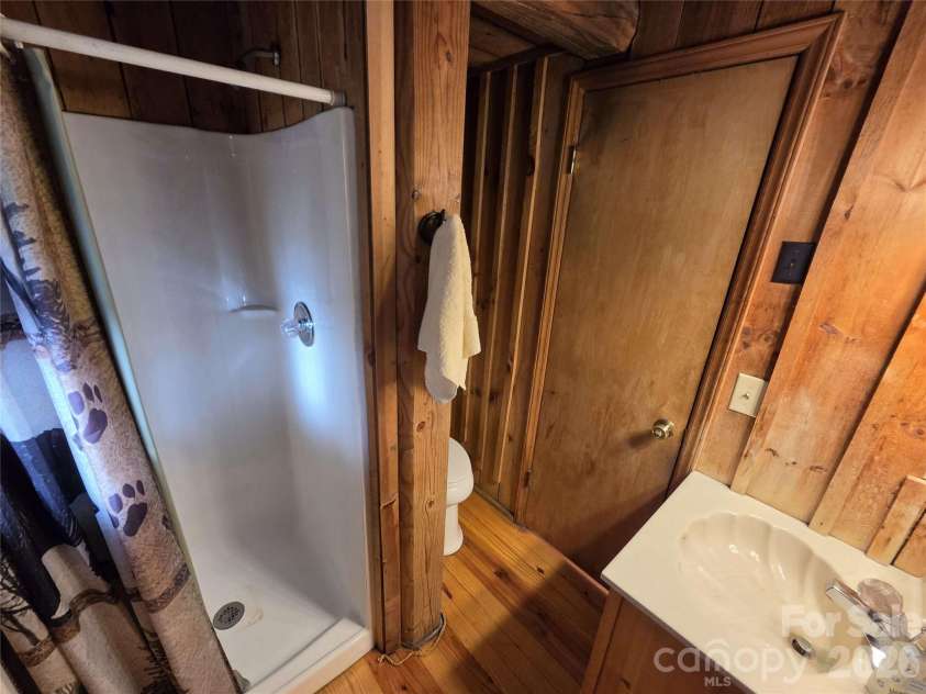 692 Buck Hill Road, Newland, NC 28657.  MLS# CAR4376727, YatesRealty ID 21779. 