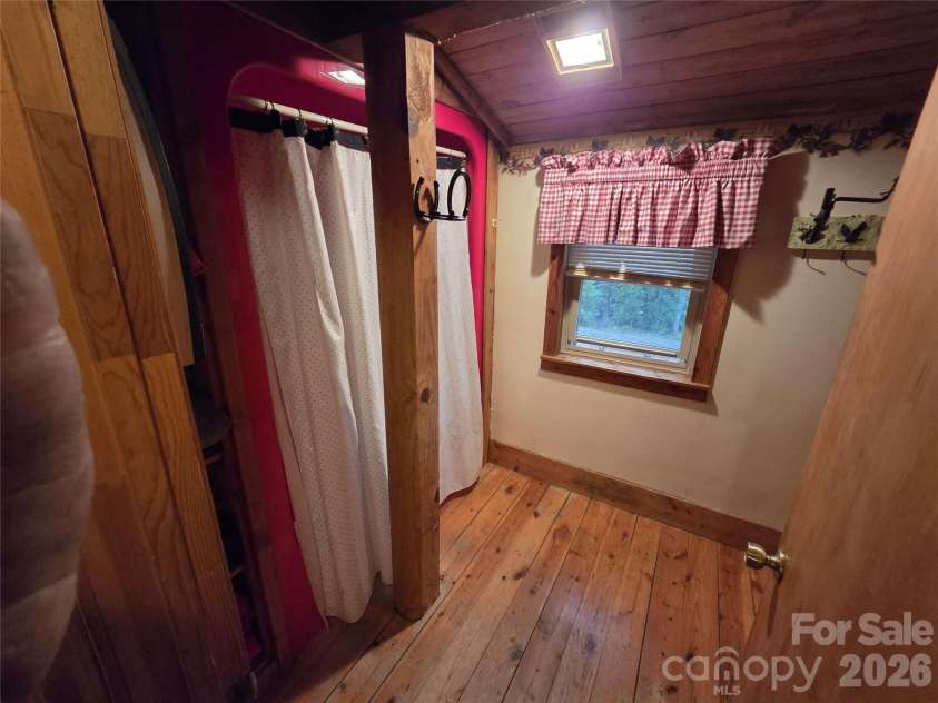 692 Buck Hill Road, Newland, NC 28657.  MLS# CAR4376727, YatesRealty ID 21779. 