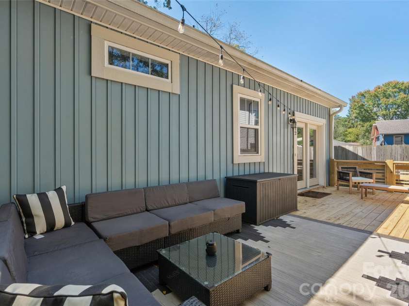 123 Arline Henry Way, Asheville, NC 28806.  MLS# CAR4232266, YatesRealty ID 2178. 