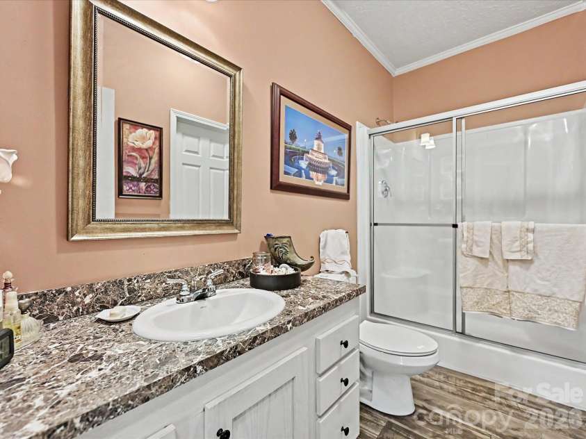 3556 Walling Drive, Newton, NC 28658.  MLS# CAR4376025, YatesRealty ID 21781. 