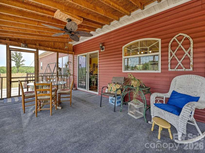 3556 Walling Drive, Newton, NC 28658.  MLS# CAR4376025, YatesRealty ID 21781. 