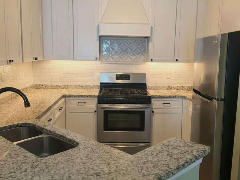 17811 Half Moon Lane, Cornelius, NC 28031.  MLS# CAR4371866, YatesRealty ID 21782. 