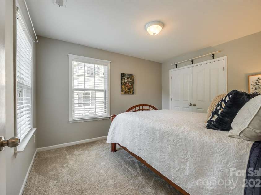 714 Deerbrook Lane, Tega Cay, SC 29708.  MLS# CAR4268039, YatesRealty ID 21783. 