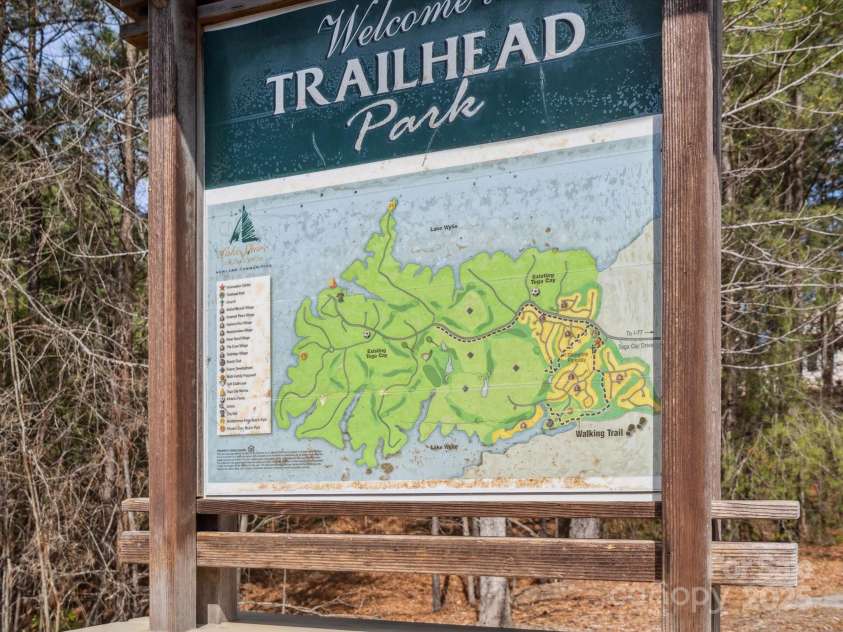 714 Deerbrook Lane, Tega Cay, SC 29708.  MLS# CAR4268039, YatesRealty ID 21783. 