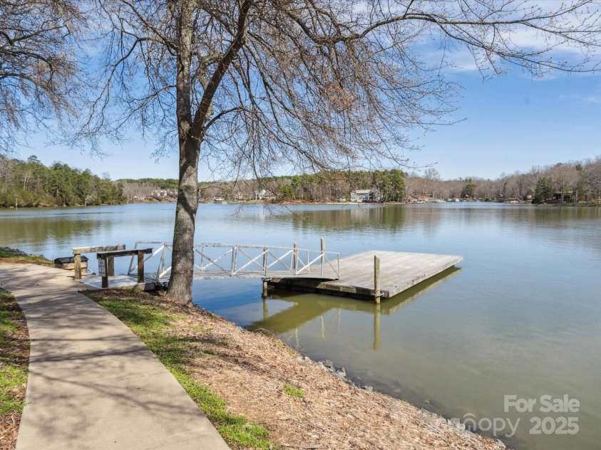 714 Deerbrook Lane, Tega Cay, SC 29708.  MLS# CAR4268039, YatesRealty ID 21783. 