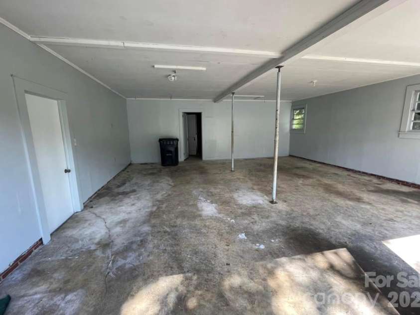 3130 Faith Road, Salisbury, NC 28146.  MLS# CAR4425693, YatesRealty ID 21784. 