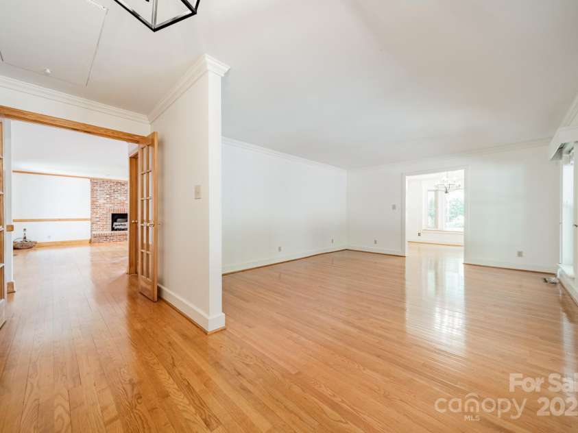 12705 Caldwell Road, Charlotte, NC 28213.  MLS# CAR4266691, YatesRealty ID 21786. 