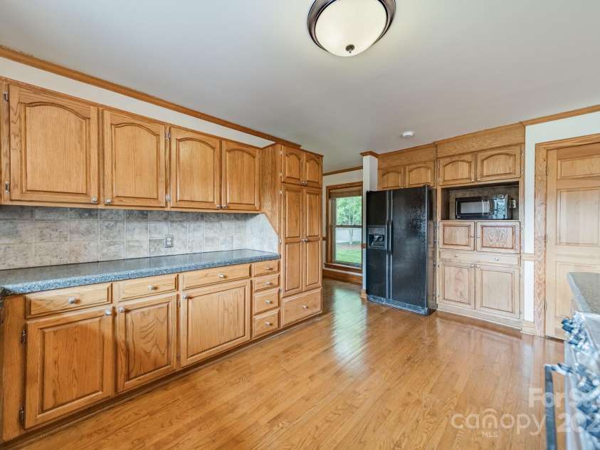 12705 Caldwell Road, Charlotte, NC 28213.  MLS# CAR4266691, YatesRealty ID 21786. 