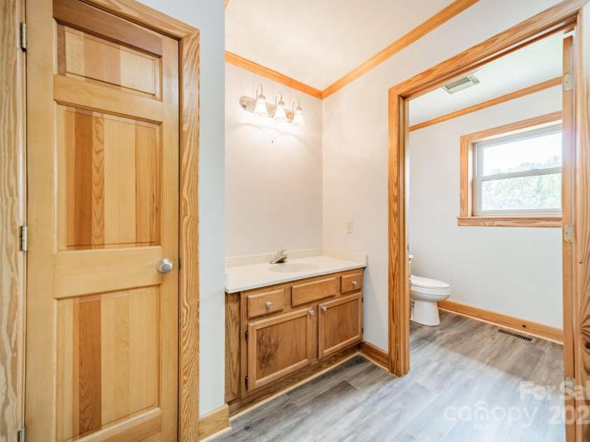 12705 Caldwell Road, Charlotte, NC 28213.  MLS# CAR4266691, YatesRealty ID 21786. 