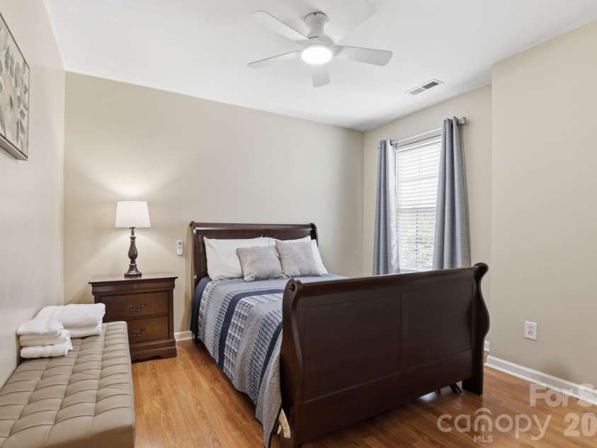 10122 Whiteburn Court, Charlotte, NC 28278.  MLS# CAR4370542, YatesRealty ID 21787. 