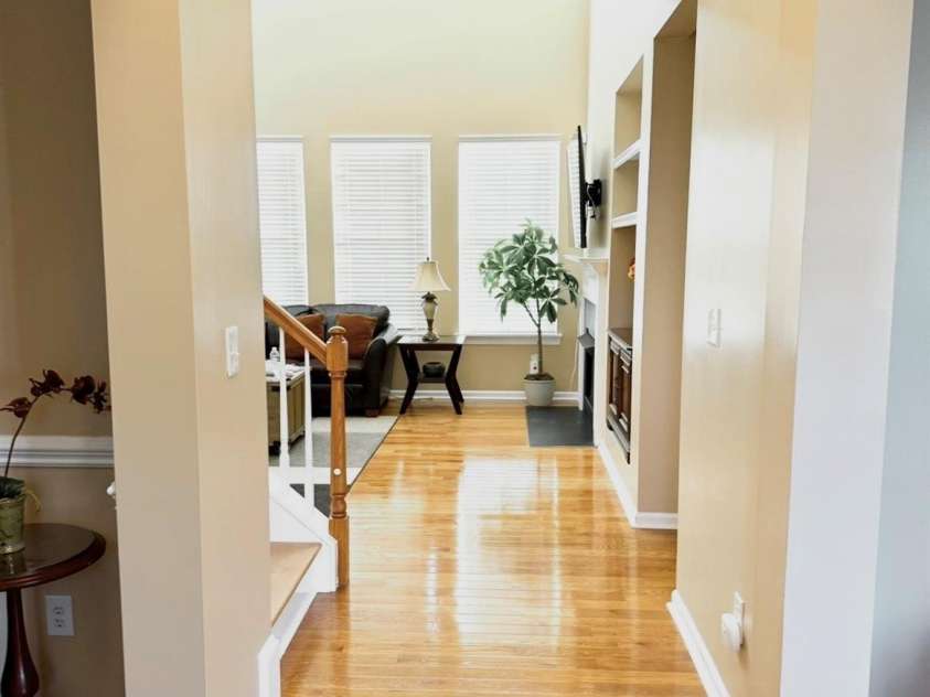 10122 Whiteburn Court, Charlotte, NC 28278.  MLS# CAR4370542, YatesRealty ID 21787. 