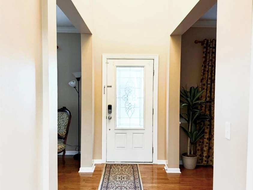 10122 Whiteburn Court, Charlotte, NC 28278.  MLS# CAR4370542, YatesRealty ID 21787. 