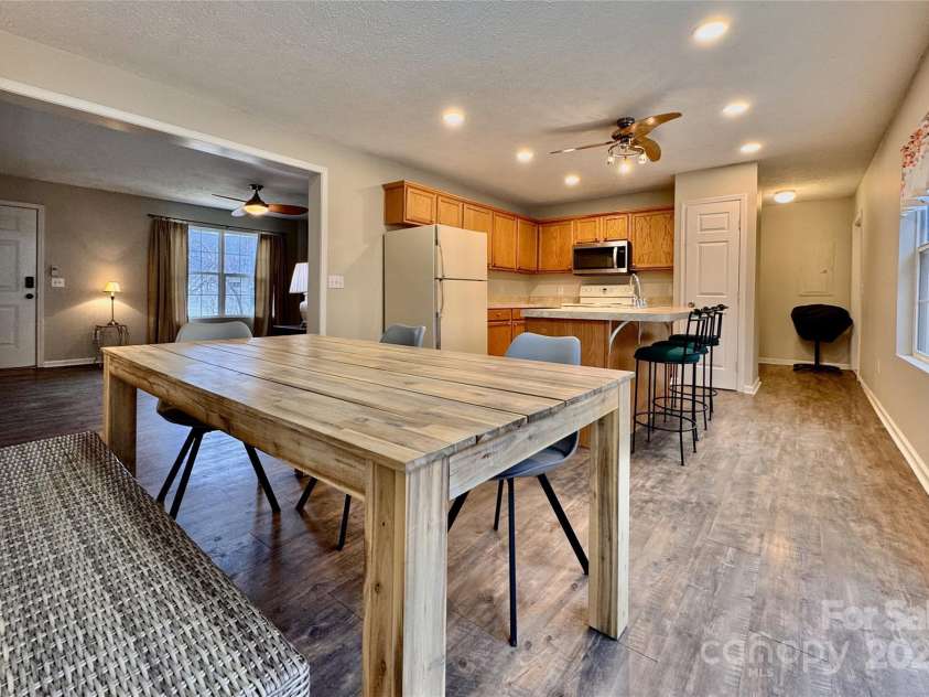 231 Newberry Drive, Fletcher, NC 28732.  MLS# CAR4221734, YatesRealty ID 21787. Welcome!