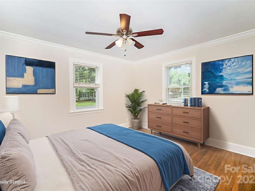 5421 Princess Street, Charlotte, NC 28269.  MLS# CAR4281674, YatesRealty ID 21788. 