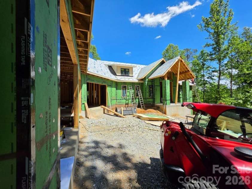 96 Split Rock Trail, Arden, NC 28704.  MLS# CAR4373840, YatesRealty ID 21788. 