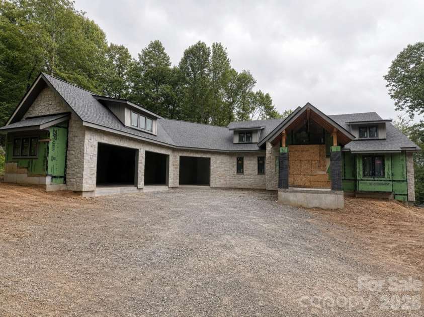 96 Split Rock Trail, Arden, NC 28704.  MLS# CAR4373840, YatesRealty ID 21788. 