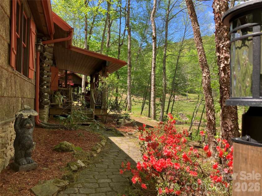 12 Victoria Rose Lane, Waynesville, NC 28785.  MLS# CAR4354477, YatesRealty ID 21789. 