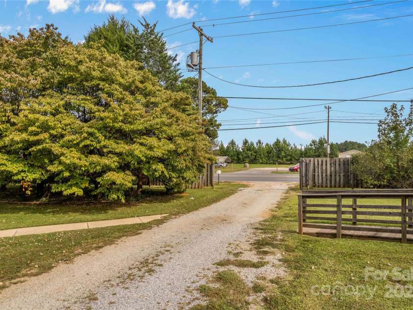 5960/5930 Main Street, Salisbury, NC 28147.  MLS# CAR4188332, YatesRealty ID 2179. 