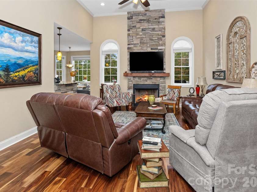 735 Bills Mountain Trail, Lake Lure, NC 28746.  MLS# CAR4316813, YatesRealty ID 2179. 