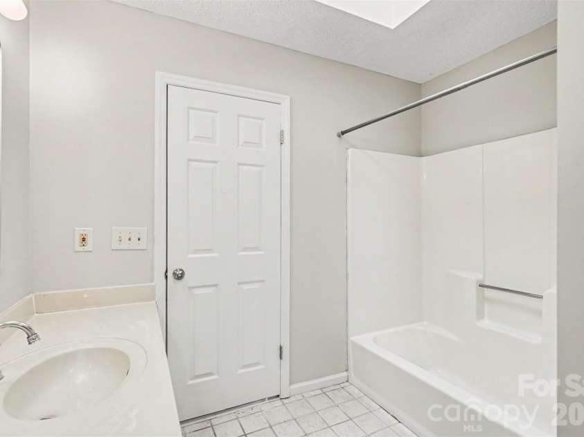 9060 Tulagi Court, Tega Cay, SC 29708.  MLS# CAR4358226, YatesRealty ID 21790. 