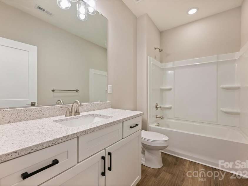 8032 Joy Crossing Lane, Charlotte, NC 28214.  MLS# CAR4272887, YatesRealty ID 21791. 