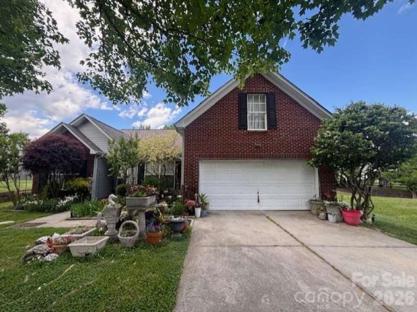 8455 Angwin Place, Charlotte, NC 28262.  MLS# CAR4372985, YatesRealty ID 21791. 