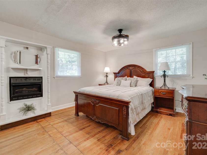1498 Legion Road, Fort Mill, SC 29715.  MLS# CAR4273108, YatesRealty ID 21792. 