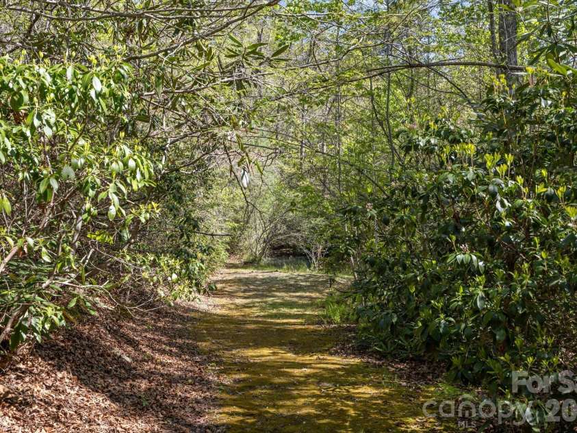 78 Bird Creek Estates Road, Black Mountain, NC 28711.  MLS# CAR4373623, YatesRealty ID 21792. 