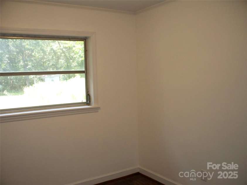 761 Henry Rhodes Road, Lincolnton, NC 28092.  MLS# CAR4274197, YatesRealty ID 21793. 