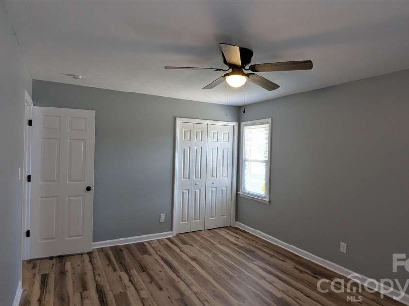 424 Kildare Drive, Shelby, NC 28152.  MLS# CAR4378218, YatesRealty ID 21795. 