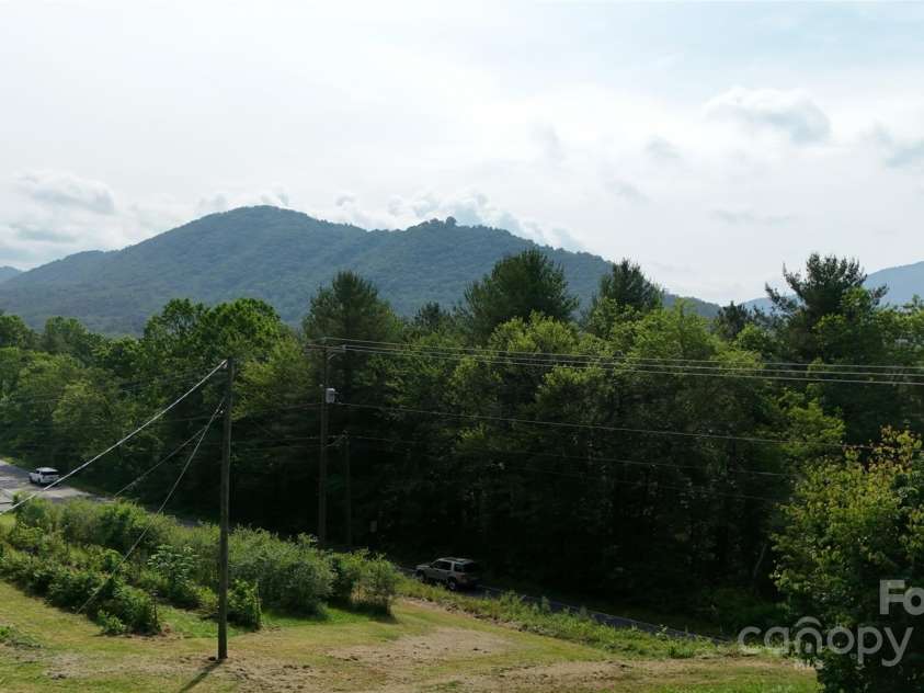 455 Cane Creek Road, Fletcher, NC 28732.  MLS# CAR4273005, YatesRealty ID 21795. 