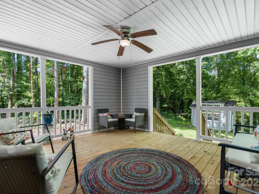 200 Vista Pointe Drive, Stony Point, NC 28678.  MLS# CAR4273007, YatesRealty ID 21797. 
