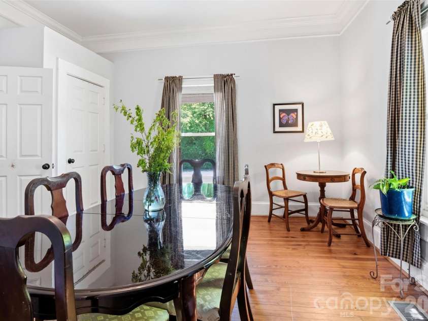 30 Selma Drive, Mooresville, NC 28115.  MLS# CAR4374184, YatesRealty ID 21797. 
