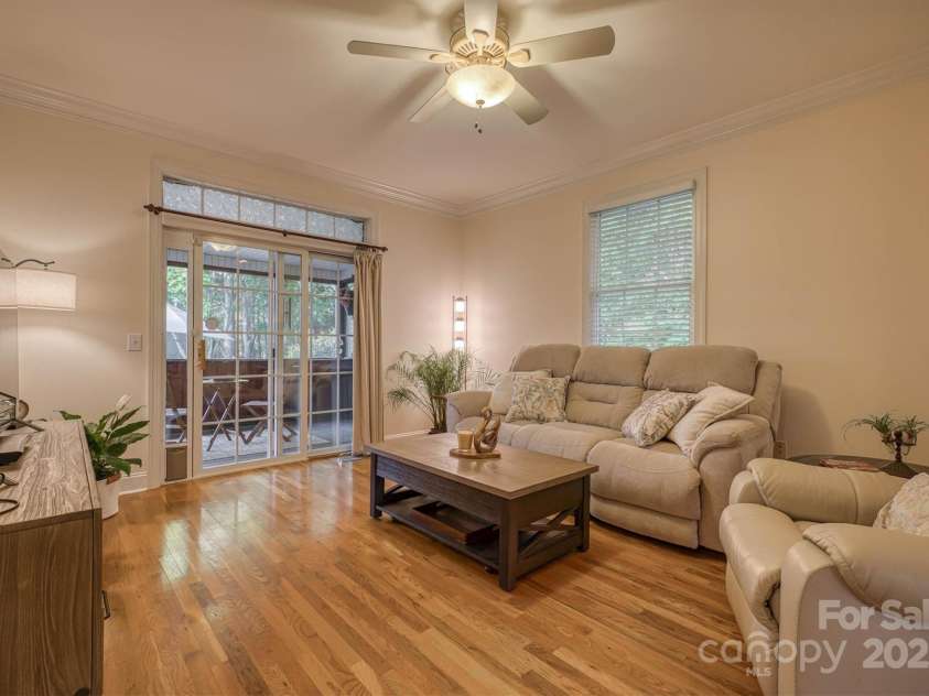 3 Kensington Court, Granite Falls, NC 28630.  MLS# CAR4248130, YatesRealty ID 21798. 