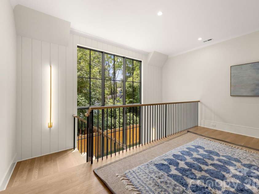 4110 Melchor Avenue, Charlotte, NC 28211.  MLS# CAR4395290, YatesRealty ID 21799. 