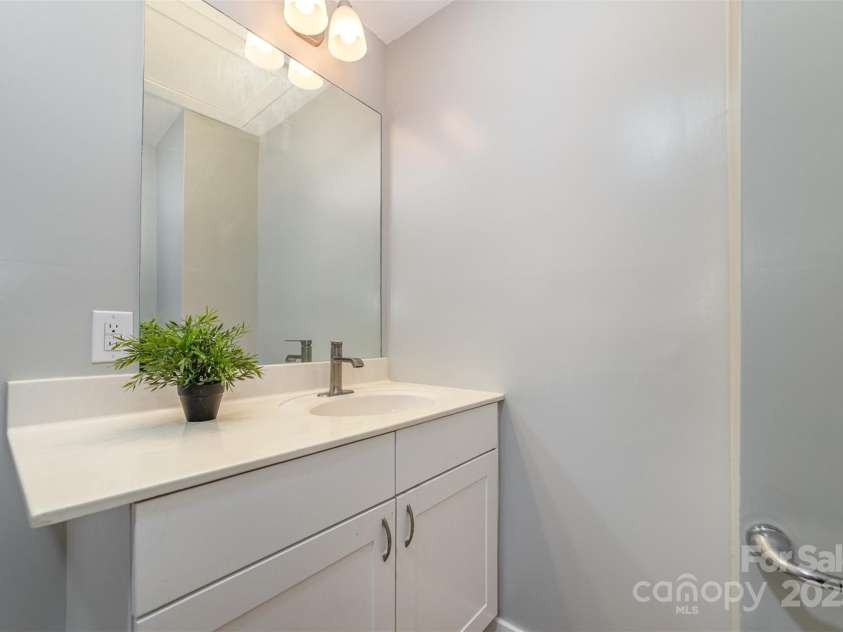 1111 Barrington Street, Wadesboro, NC 28170.  MLS# CAR4224838, YatesRealty ID 2180. Full Bath 3