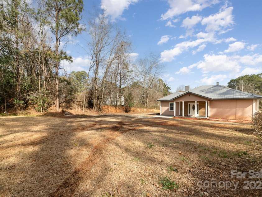1111 Barrington Street, Wadesboro, NC 28170.  MLS# CAR4224838, YatesRealty ID 2180. Rear Yard