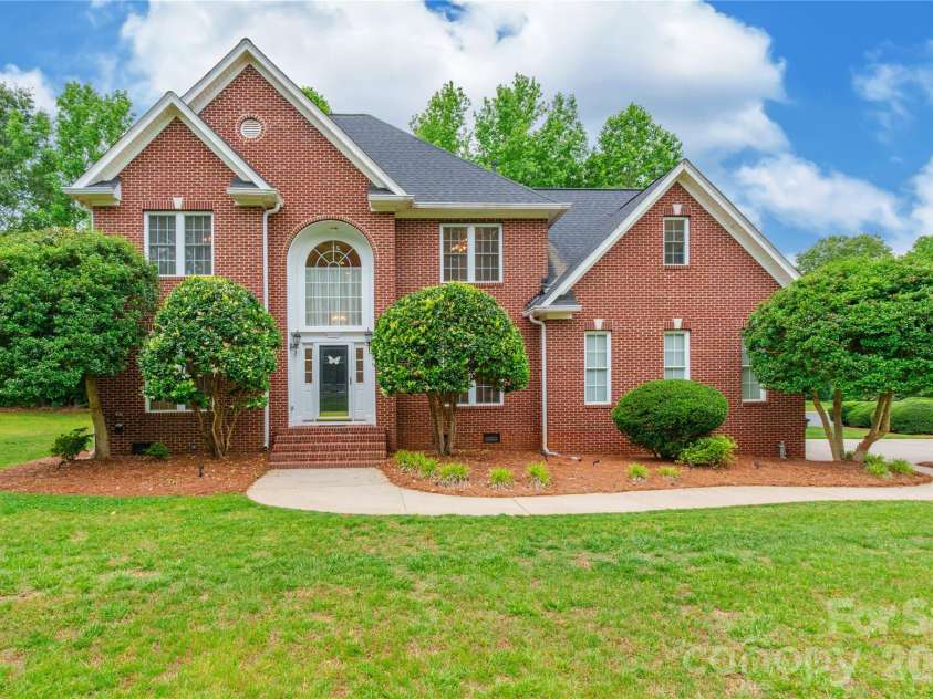 1782 Farrow Drive, Rock Hill, SC 29732.  MLS# CAR4379429, YatesRealty ID 21800. 