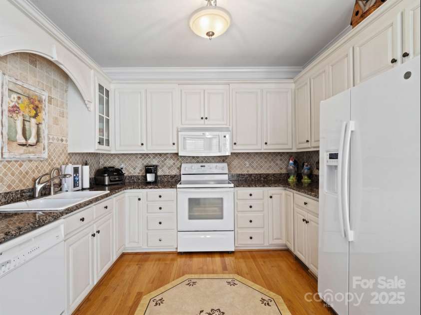 5572 Yorke Street, Concord, NC 28027.  MLS# CAR4274605, YatesRealty ID 21800. 