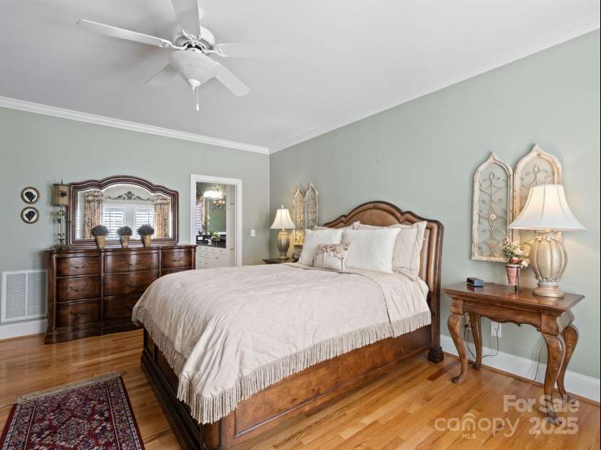 5572 Yorke Street, Concord, NC 28027.  MLS# CAR4274605, YatesRealty ID 21800. 