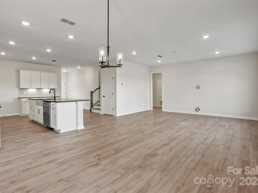 14117 New Crest Drive, Huntersville, NC 28078.  MLS# CAR4268737, YatesRealty ID 21801. Digital Image Similar
