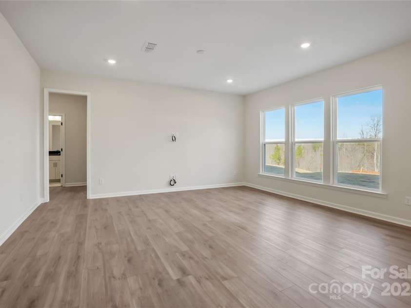 14117 New Crest Drive, Huntersville, NC 28078.  MLS# CAR4268737, YatesRealty ID 21801. Digital Image Similar