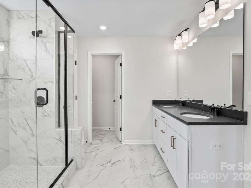 14117 New Crest Drive, Huntersville, NC 28078.  MLS# CAR4268737, YatesRealty ID 21801. Digital Image Similar