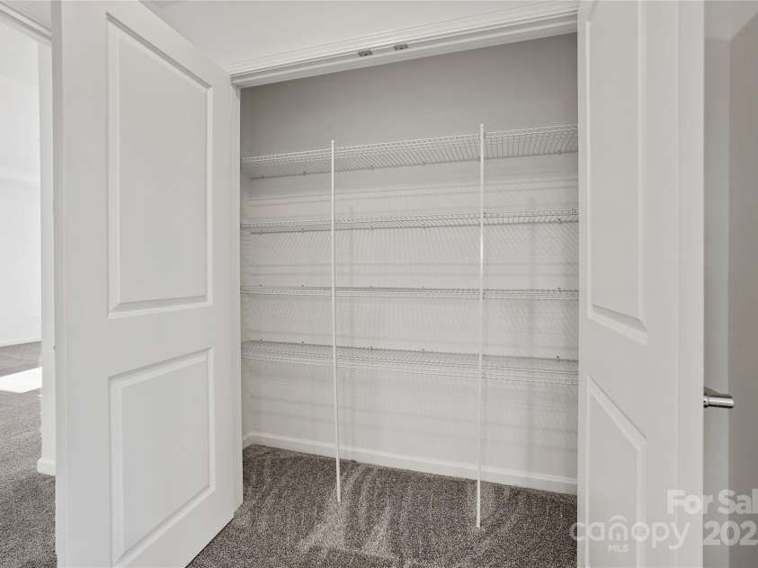 14113 New Crest Lane, Huntersville, NC 28078.  MLS# CAR4268587, YatesRealty ID 21802. Linen Closet