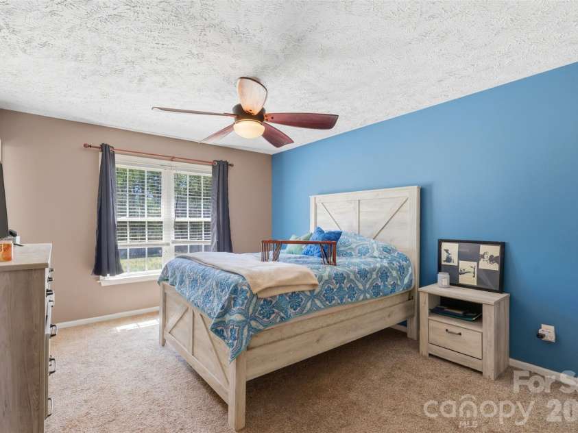 3603 Weatherly Lane, Shelby, NC 28150.  MLS# CAR4362040, YatesRealty ID 21802. 