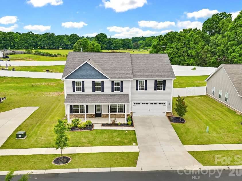 2113 Osten Run, Monroe, NC 28110.  MLS# CAR4378879, YatesRealty ID 21803. 