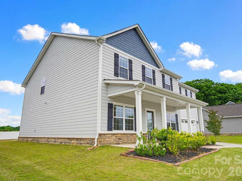 2113 Osten Run, Monroe, NC 28110.  MLS# CAR4378879, YatesRealty ID 21803. 